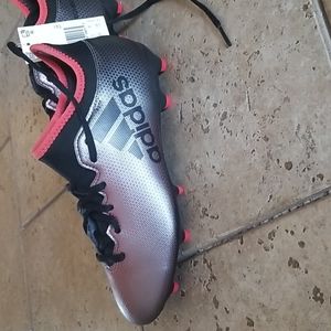 Addidas boys soccer sneakers